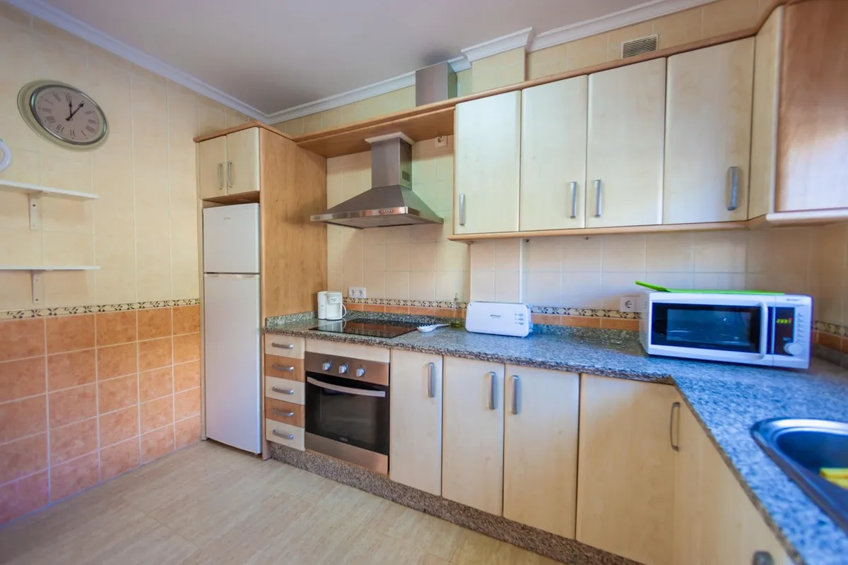 4d35f9f1-7478-4979-a2dd-afabfd71b93a