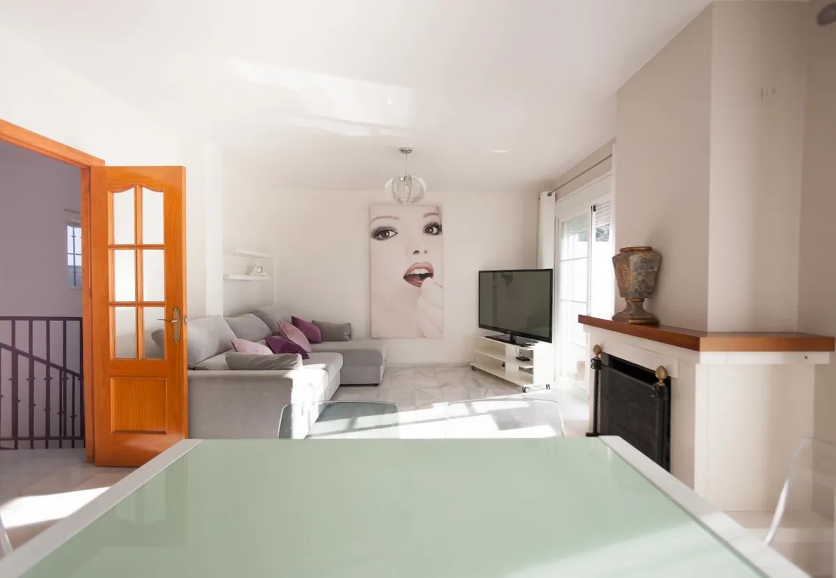 a18a804f-8ea9-48fb-a0b0-9c6f815114b3