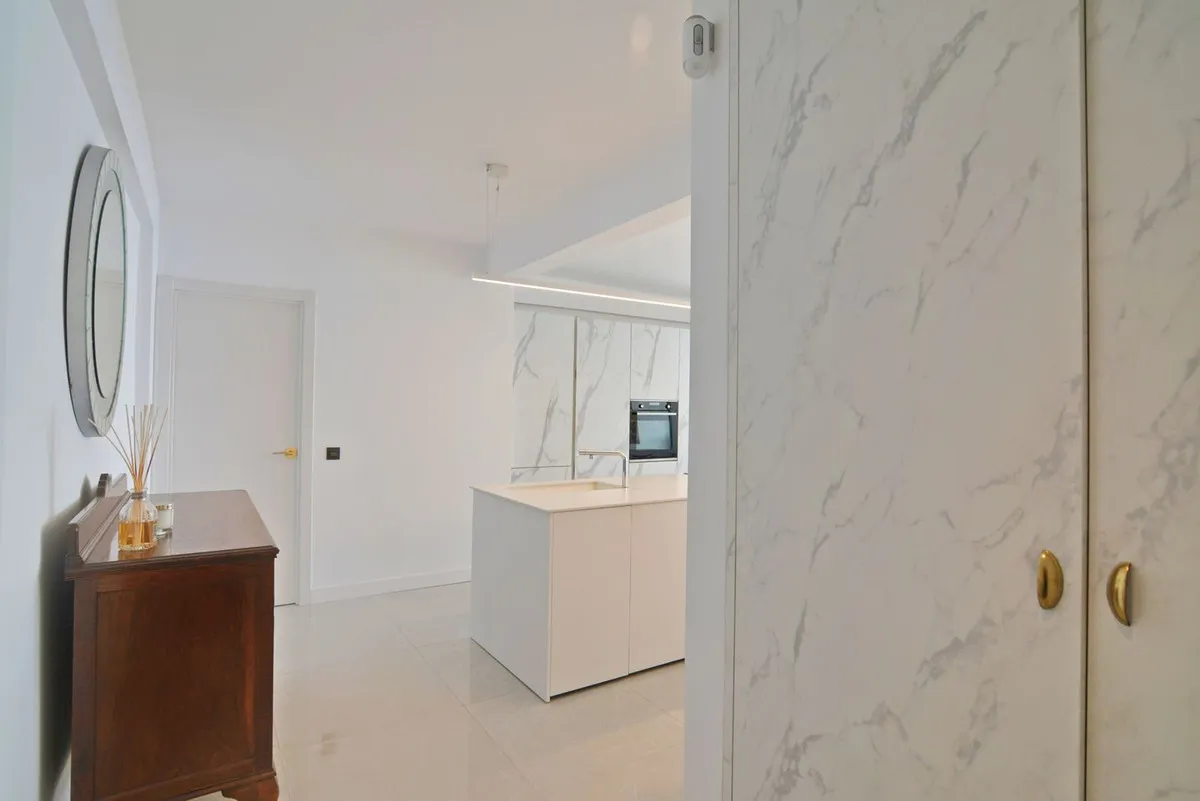 3025ff61-de1f-49bf-b782-6772cab7e671