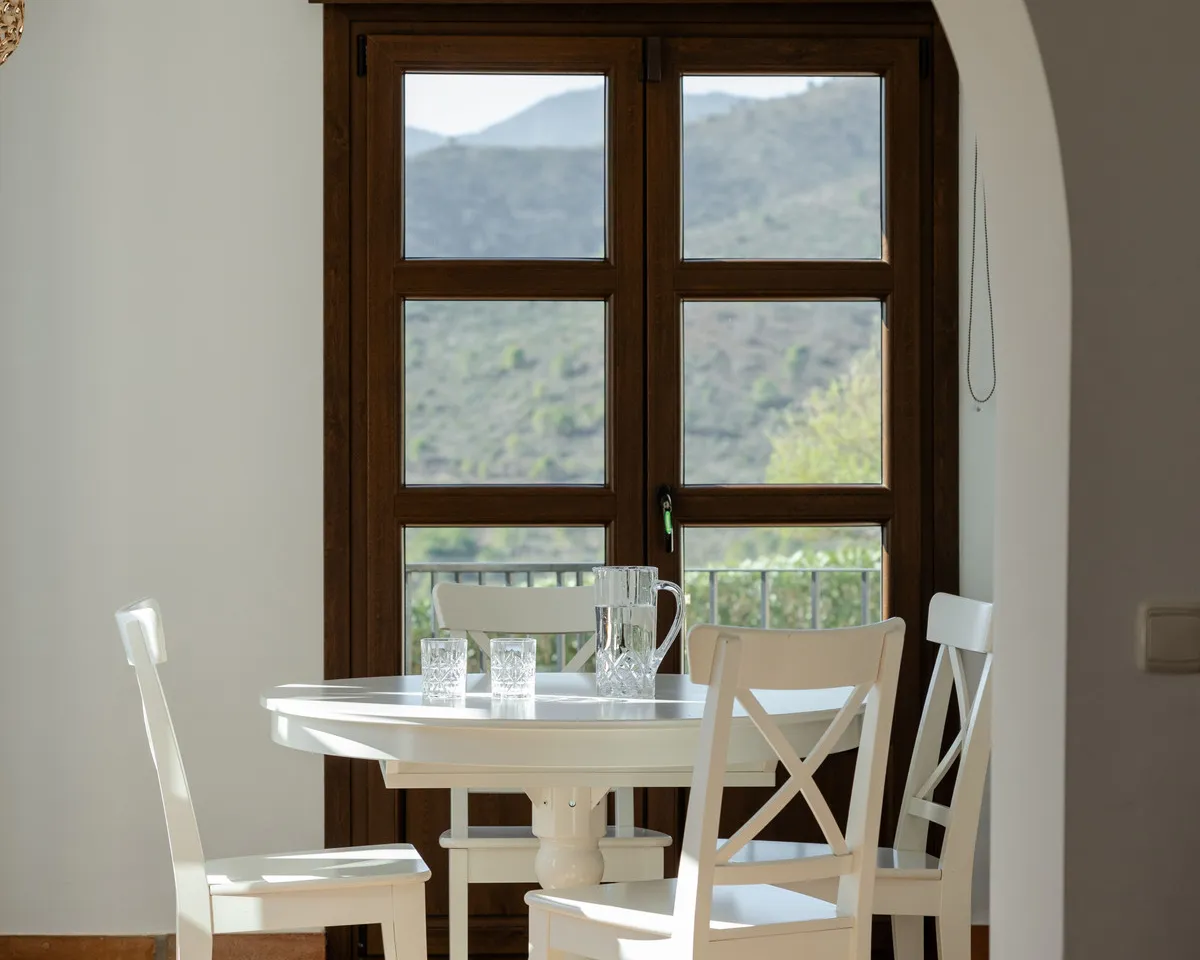 a6d8d605-5075-44b2-892b-16d105597a18