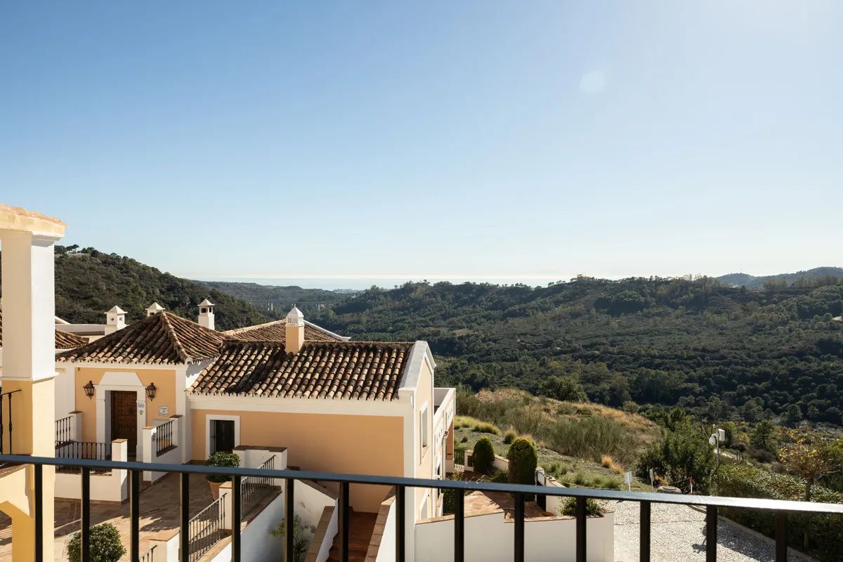 e65cb7f9-3380-42ff-b0e5-6d87fe3f8699