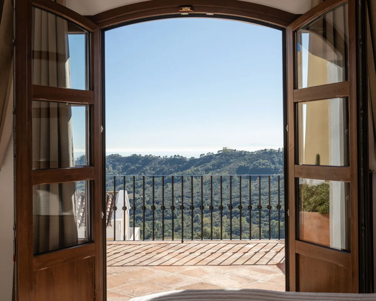 ed43ebdc-2f7e-4d21-acec-9aa7b41d6d89