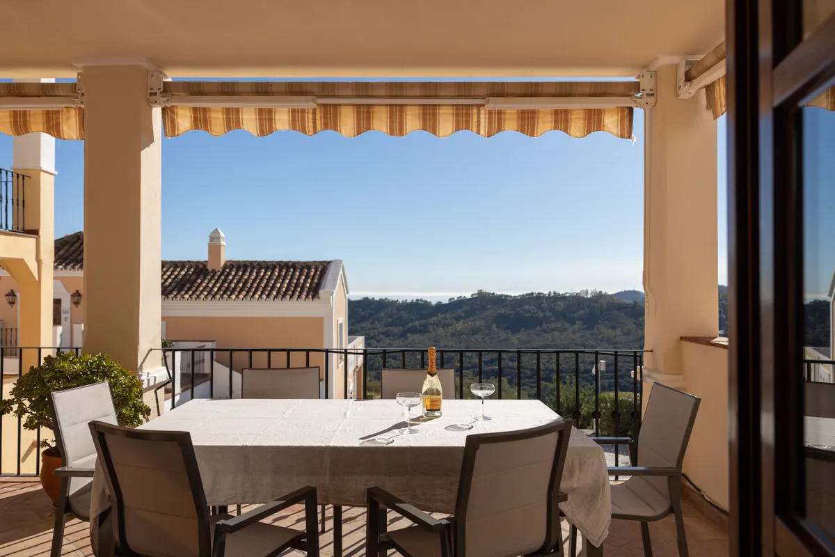 f94b4212-ab14-4508-81b9-551bb1e4a67d