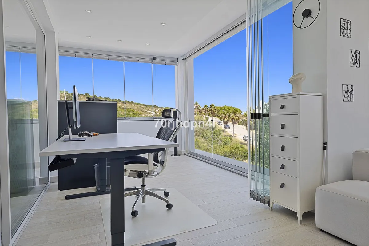 df56578d-0975-4ba1-a453-a9ed416d0096