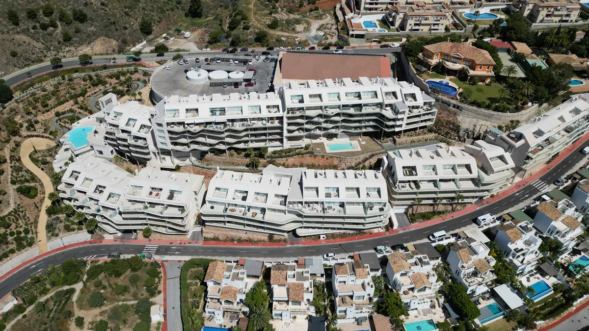 1a688b10-626a-4824-8a3f-c96d50753aa1