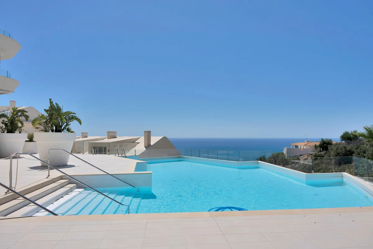 1cbeac3a-76a1-460f-b75e-edccb0c3c7ab