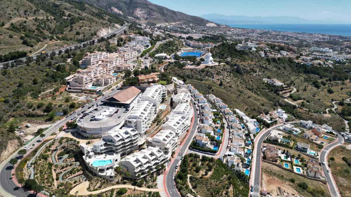 3ede1e52-fe4b-4018-881b-16b437e4f5f3