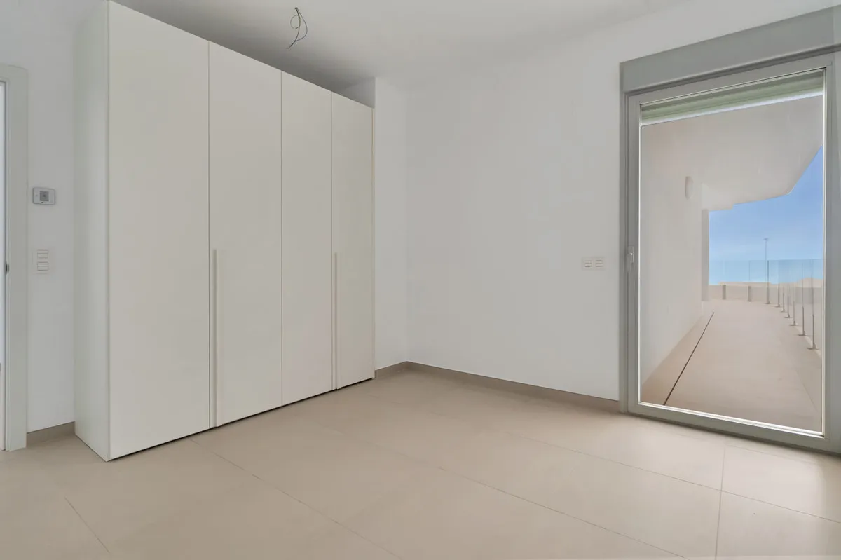 ae4d0d96-f7ea-45f7-b370-8e63de9f8995