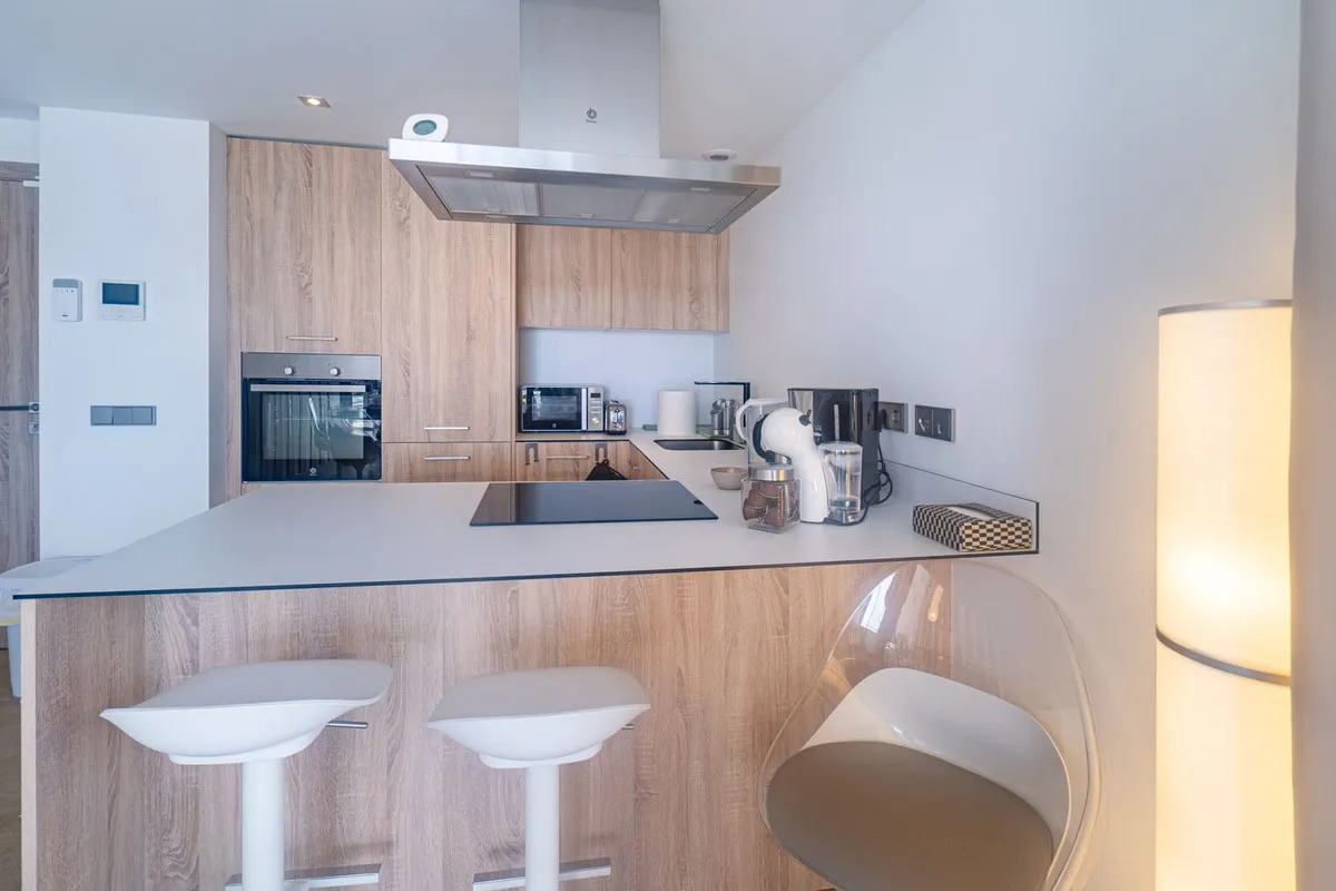 7b11073b-c855-40d0-9a64-1ebf5732367a