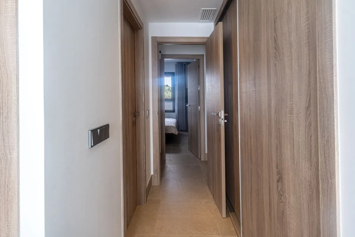 e6c912b5-a8ad-40bd-8f77-67a64006538c