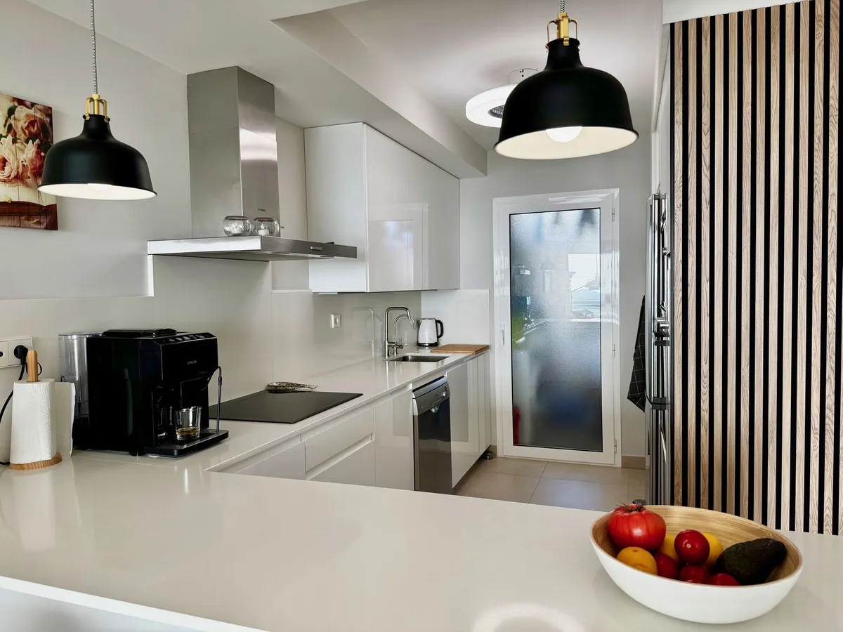 2f8c2baf-c4aa-4db9-b761-b6db3c106d13