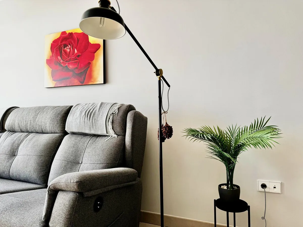 c7c2f1f6-ce48-44cd-8c74-6a0be11f43bd