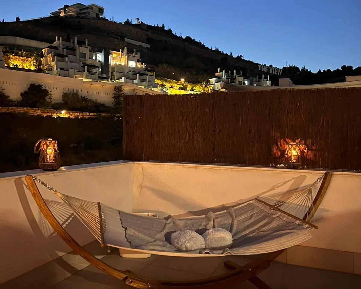 4eb0f461-de62-422e-8d3e-616926b51789