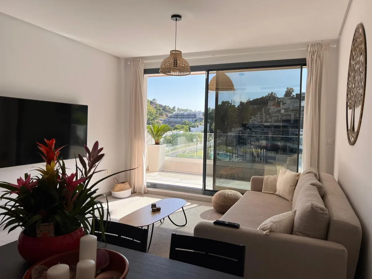 71033d9d-d9fa-4c2a-a1e6-39a01b2131f7