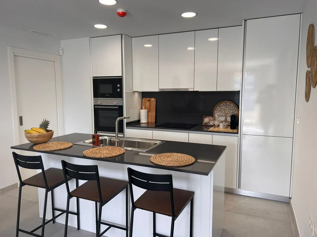 fcf1d865-9f0b-47b1-9ed5-db4e232909ef