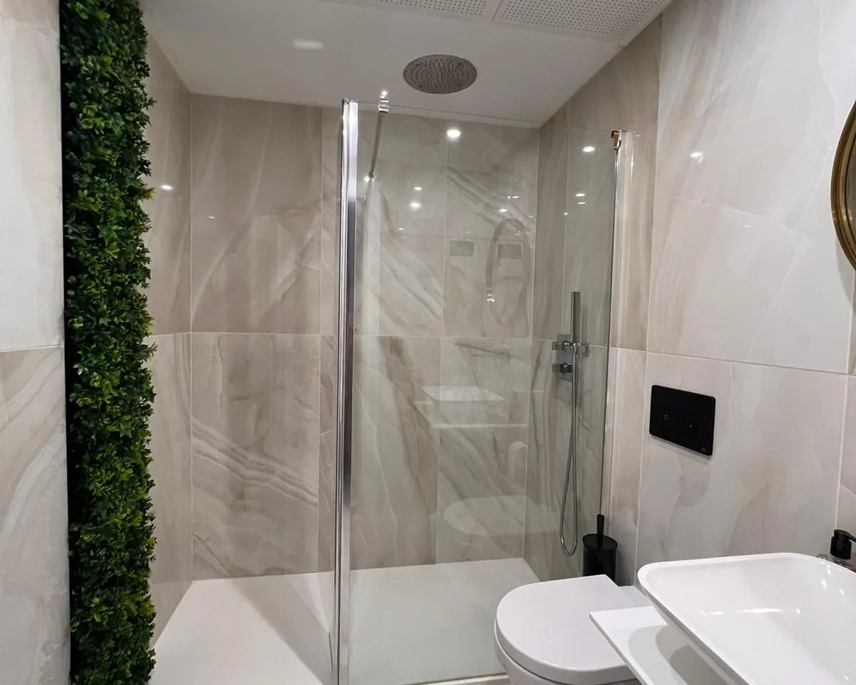 adf8424b-331a-4db3-951f-e4d0d71dd9aa