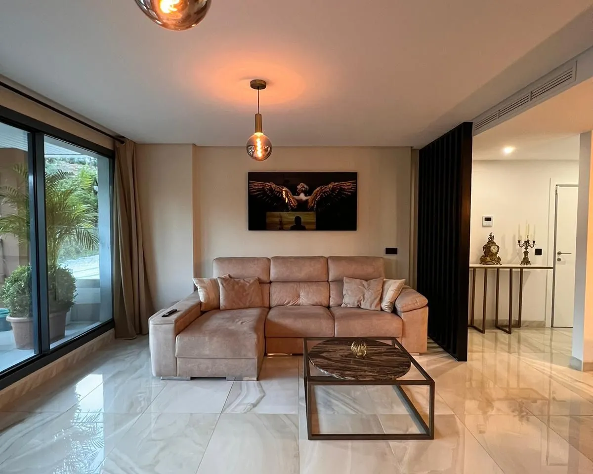 b8a0eeab-a96f-4865-8cbe-3753529c1ed6