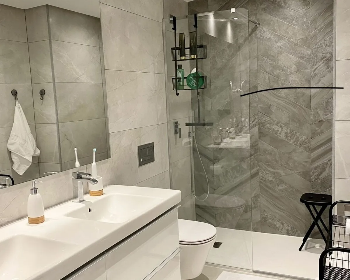 0d27fae3-97b2-4c4f-bc30-0b308be1be27