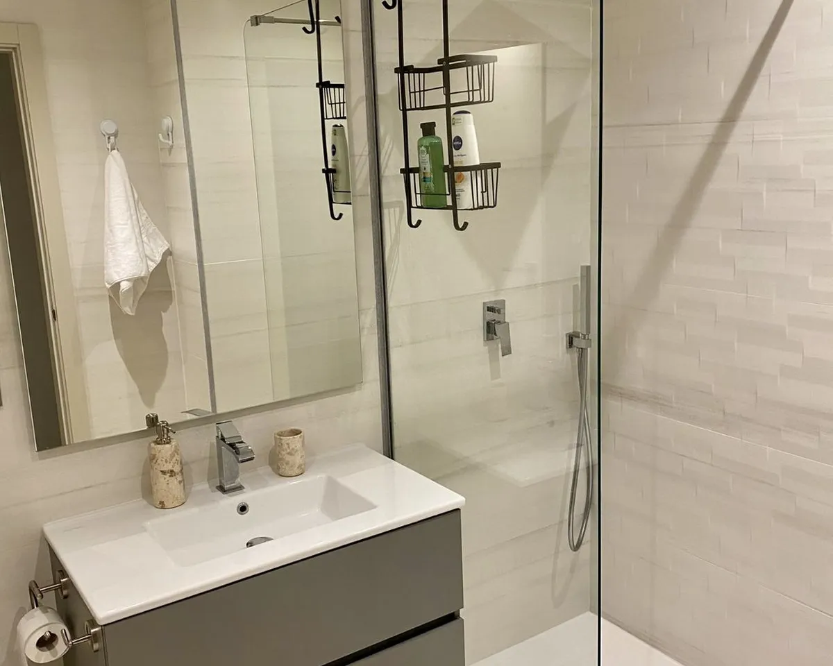 9b710cb9-bf6d-46bf-8a71-3e9cb714bc7f