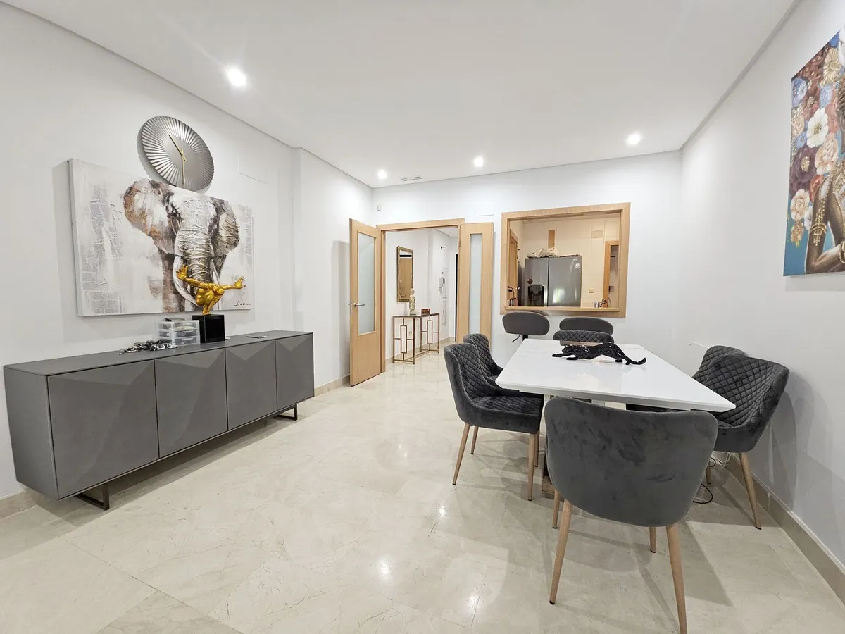 196733e4-2231-46e2-9e57-b2b6095db441