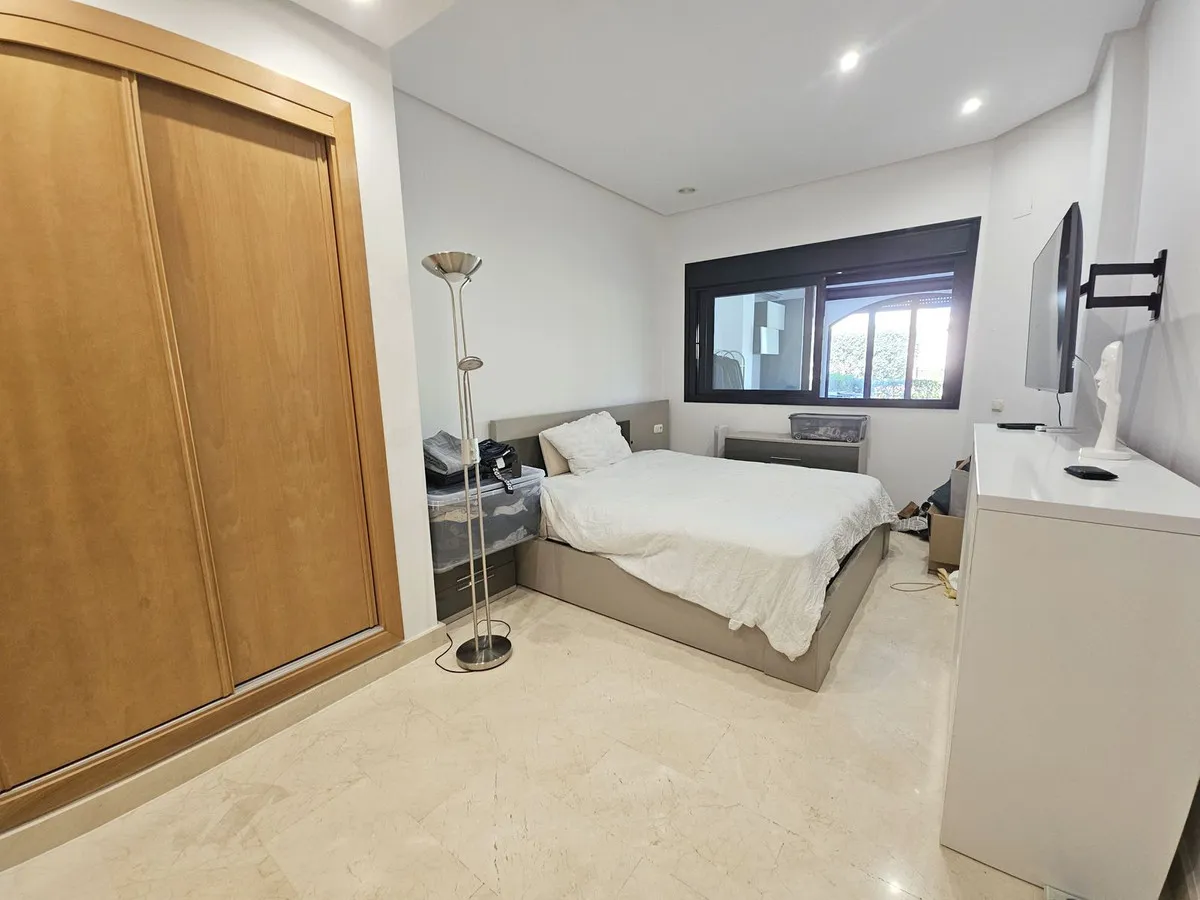 5d8bccd6-2e10-4437-83d6-6270cbe88560