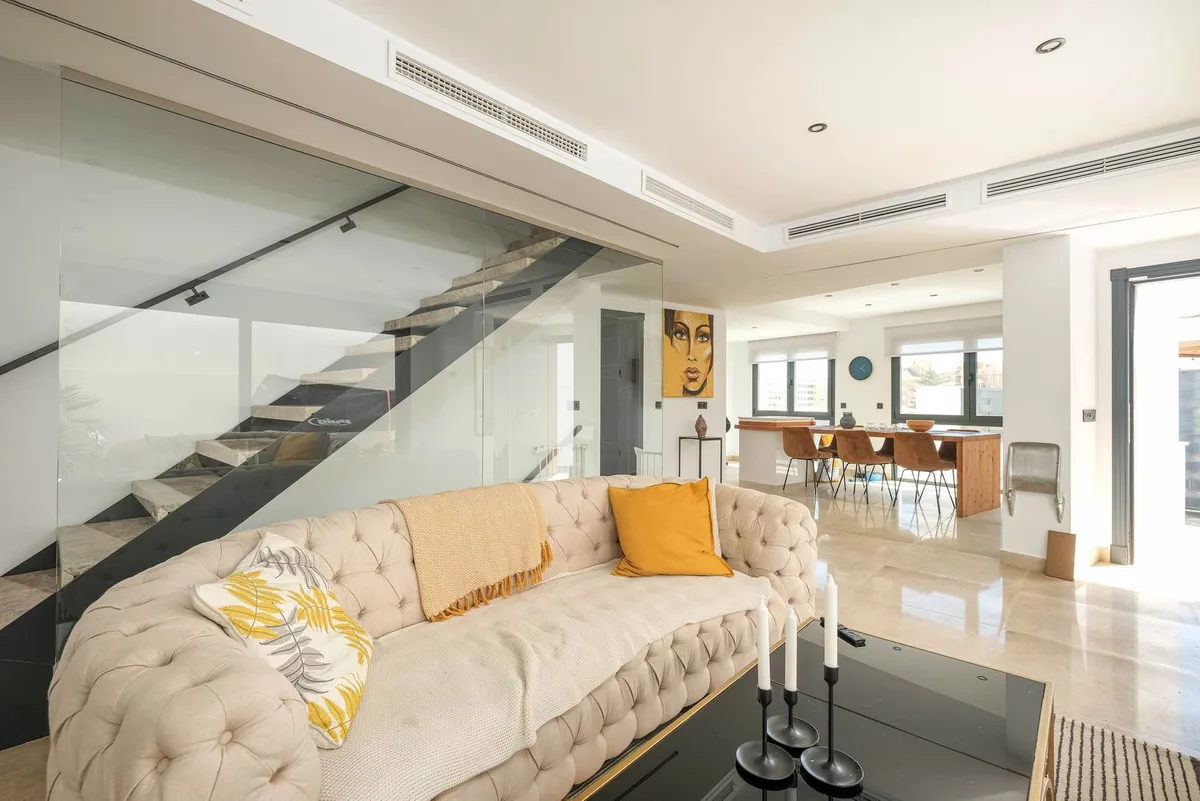 d0c051db-ec02-45dd-9362-abf138c2e249