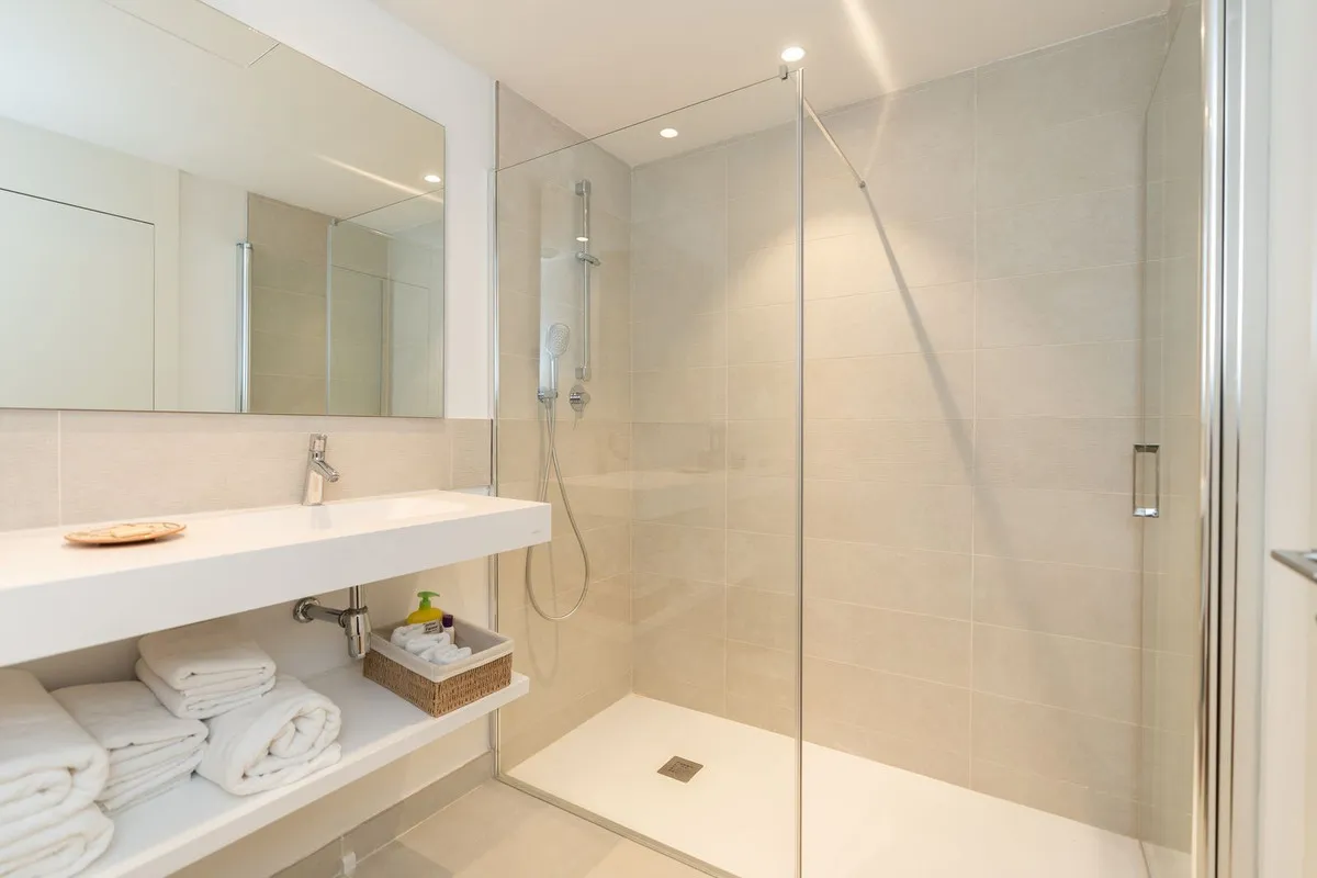 41fca891-3e21-4f42-bbc5-3641c26fbed3