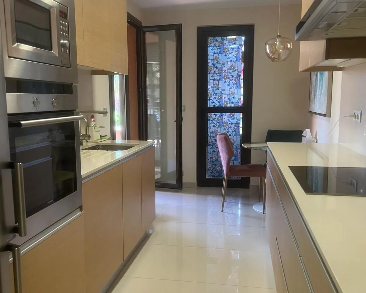 7b2a8eb7-d931-477d-a6f8-6480c058986b