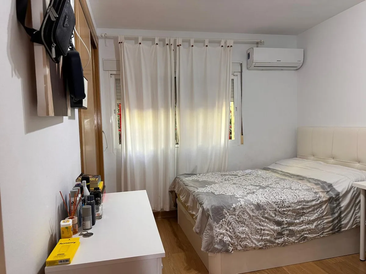 0d26dd60-7a06-46a7-8f32-f18b24e6bf69