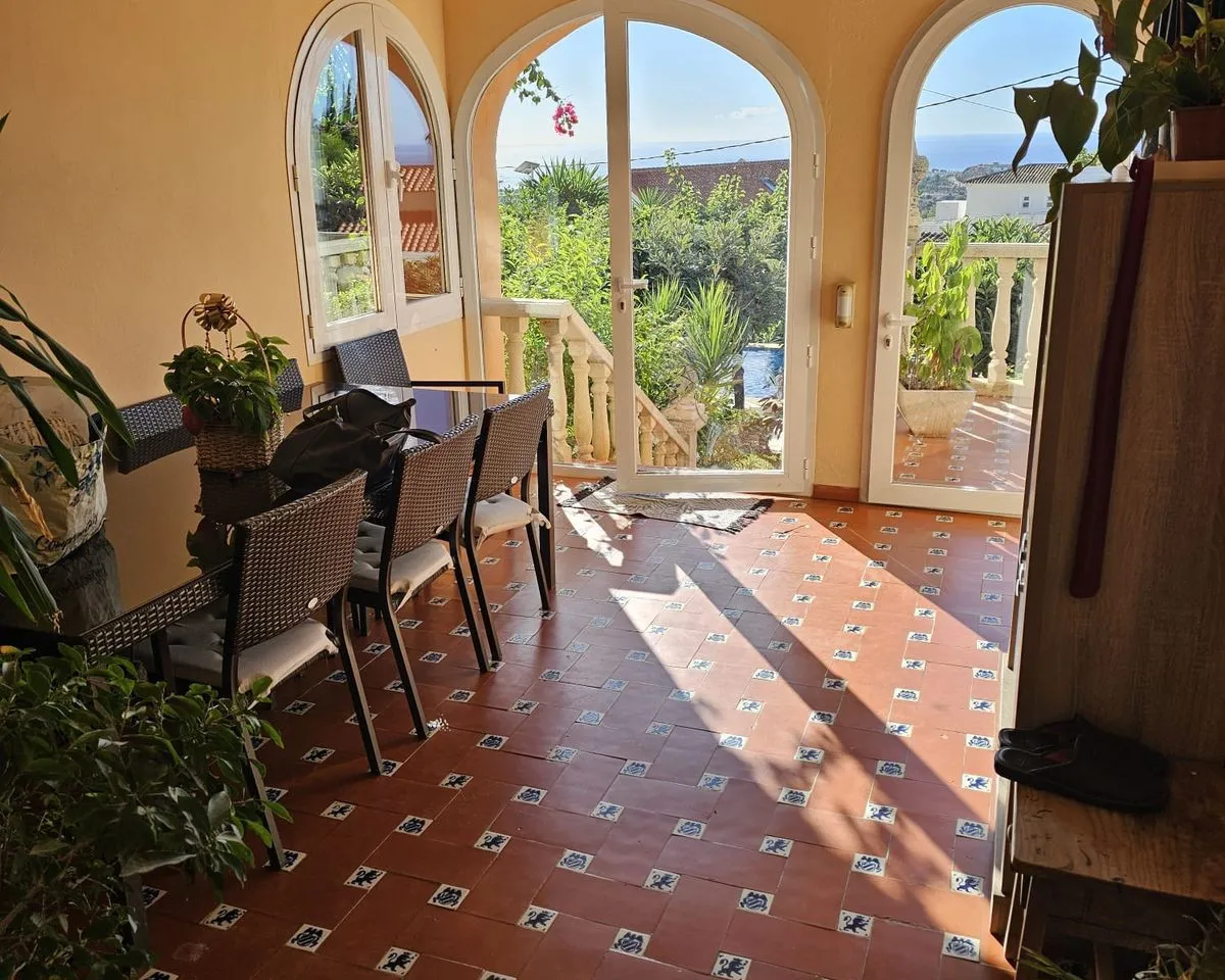 689e9449-e8c4-4ff4-b505-e22fefe5cdbb