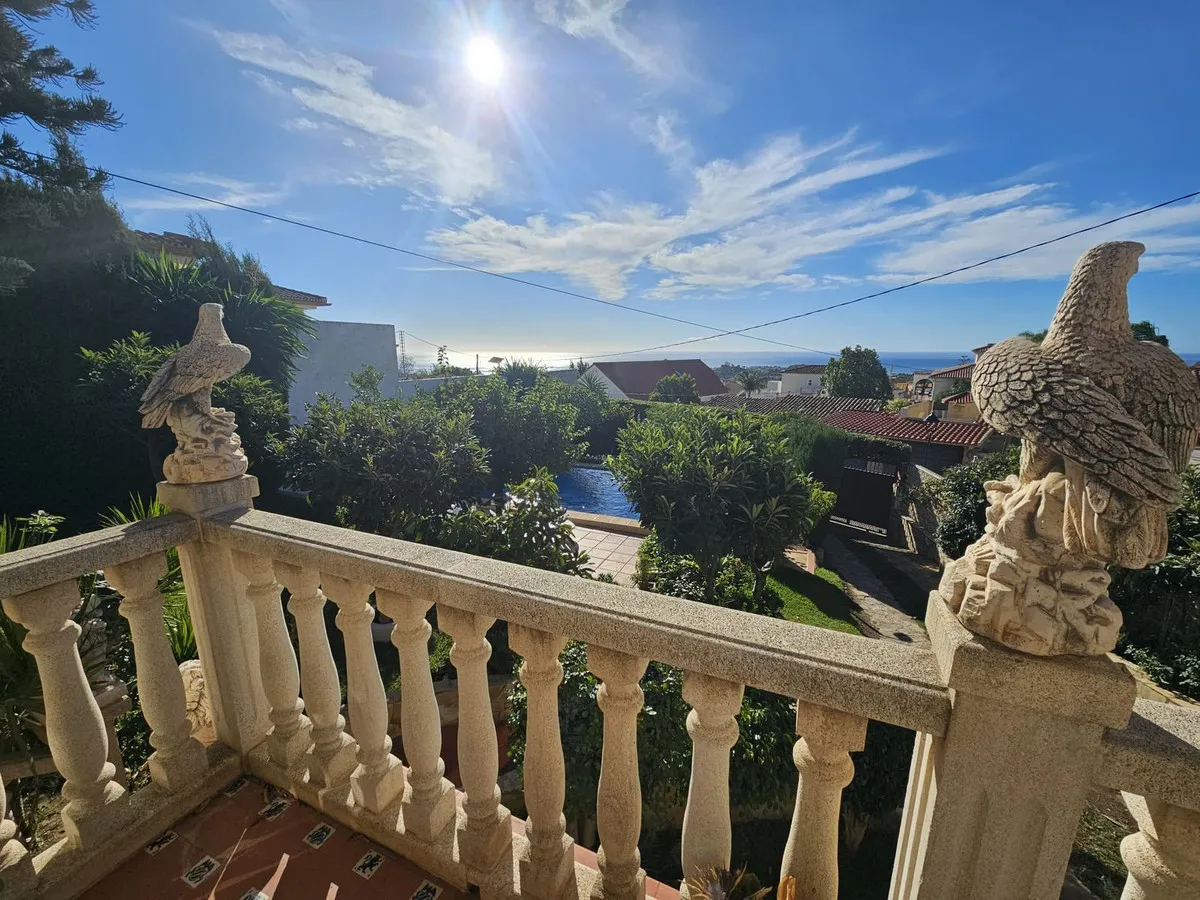 c0375d67-b0d7-4f24-a280-007e0d19dbd3