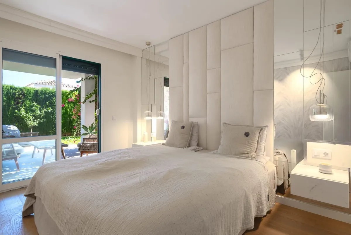 10f48d25-f8f9-41e2-b477-eb73d938b09b