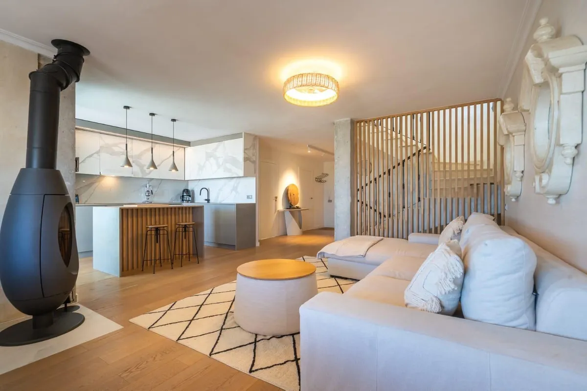 197090fe-69fd-4031-a09e-4f73aa4312dd