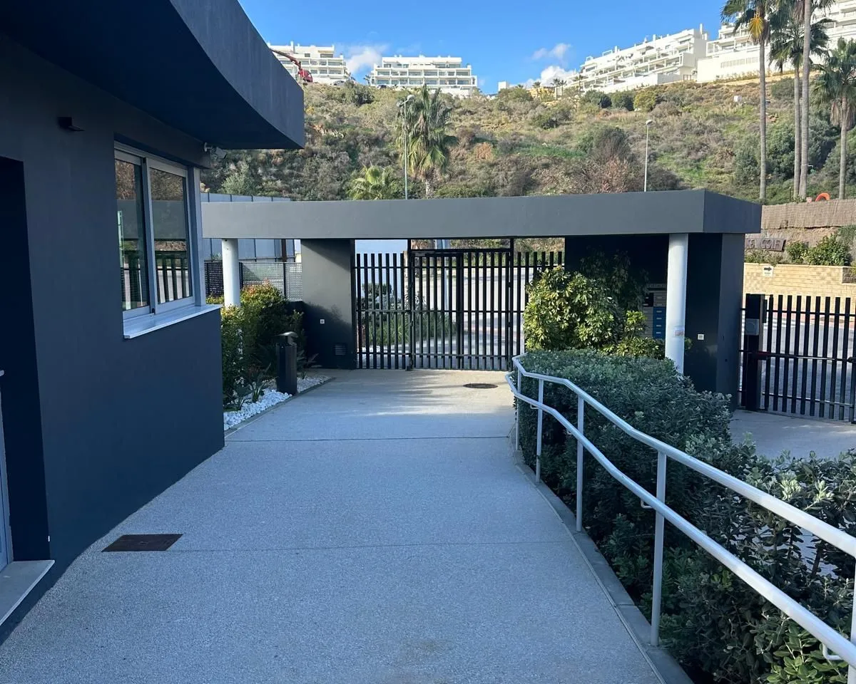 485d1560-8c32-40c3-b864-26c8ce16d520