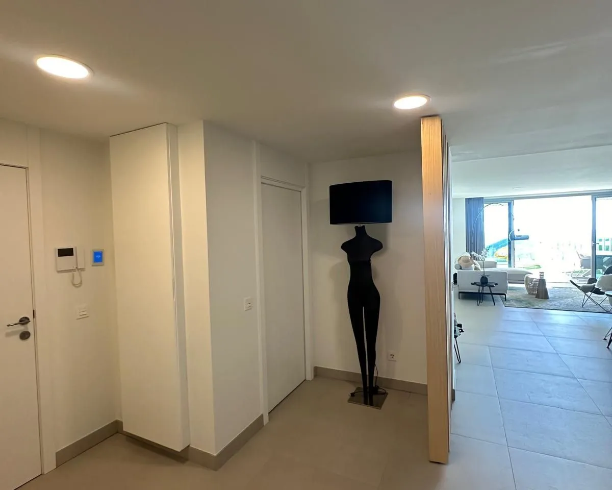 d27a4899-8770-440d-98f5-1c928f46aece