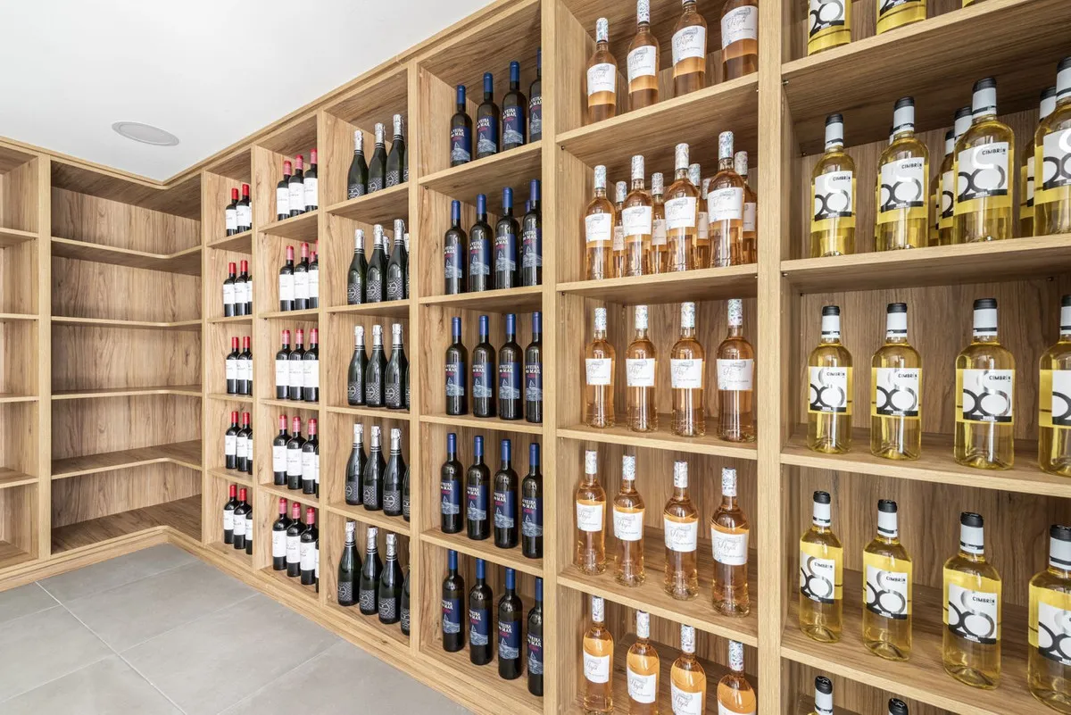 ed98f59d-8aaa-4646-a45c-fc061a40c385