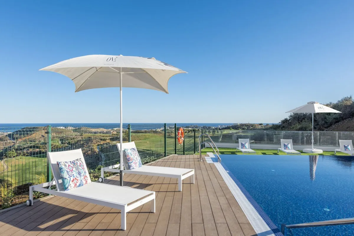 f0fd4f6d-4d08-4768-a03b-04fd237b9b6c