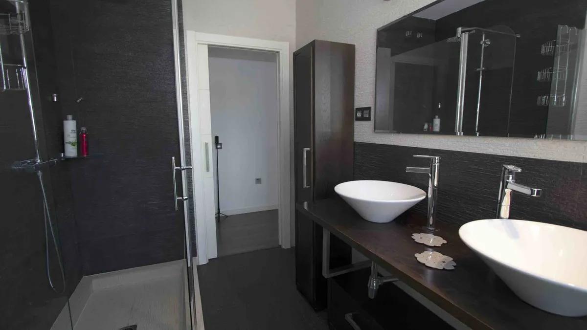 4635ee97-c876-42f9-be9f-4eb4f3aafecd