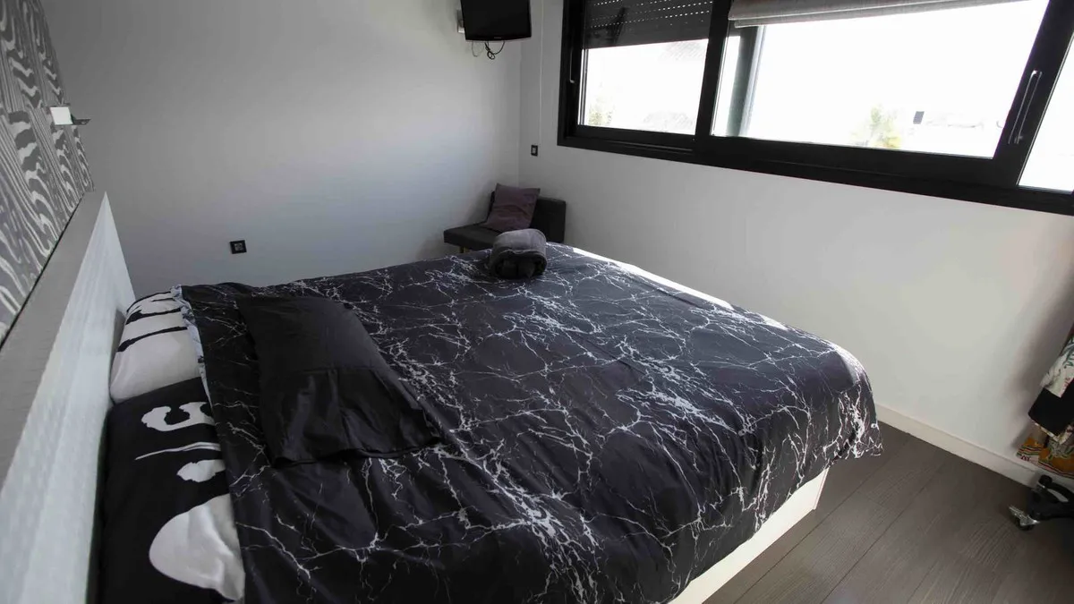 465fe905-af84-48df-9dc4-fa1925d55610