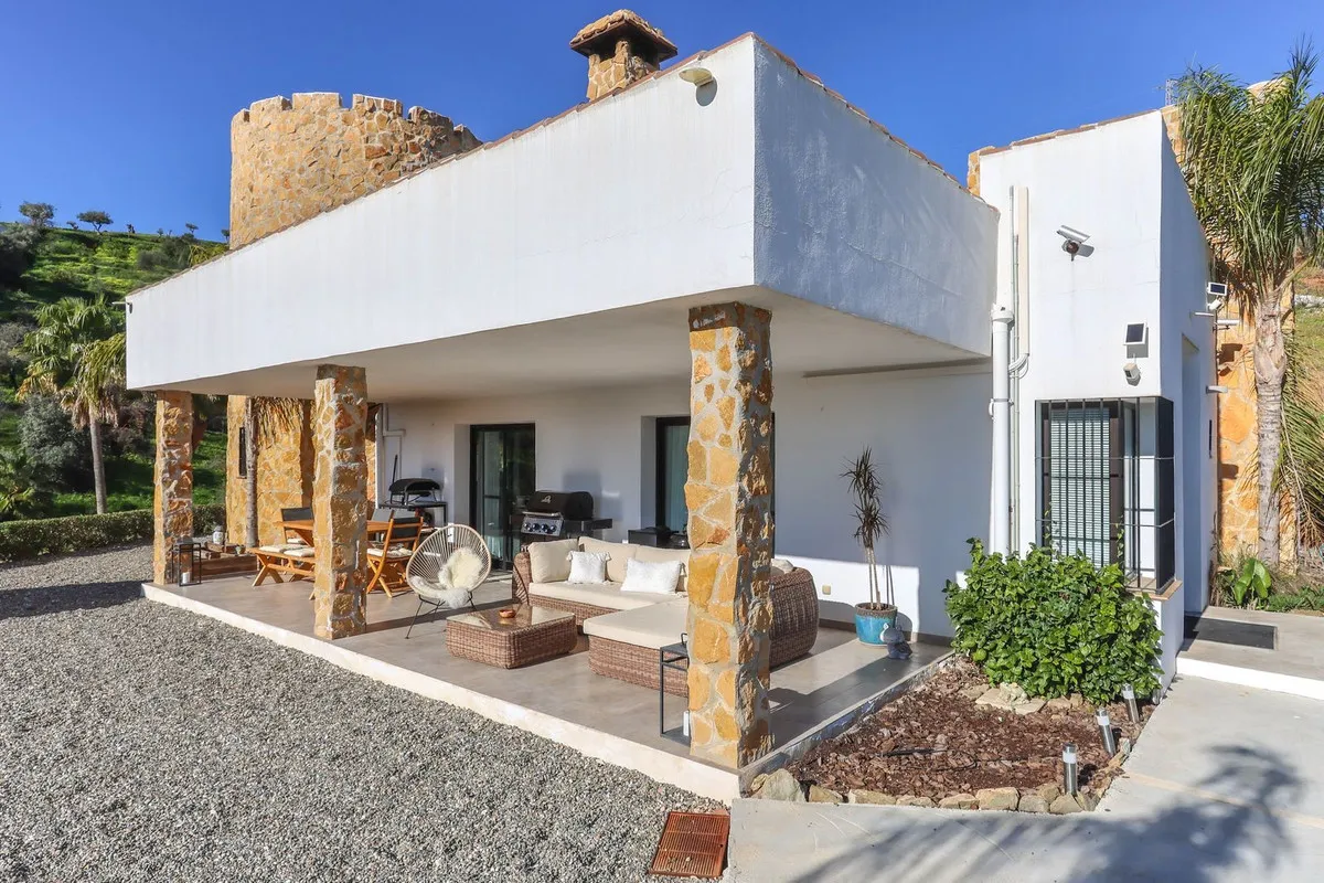 1dd49c18-287e-44f9-b8bb-ceb2beb50106