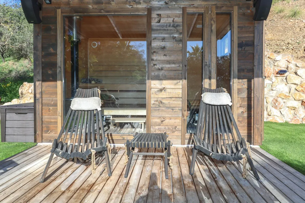 22ee20ad-e089-40cf-9426-e2ed32e874e6