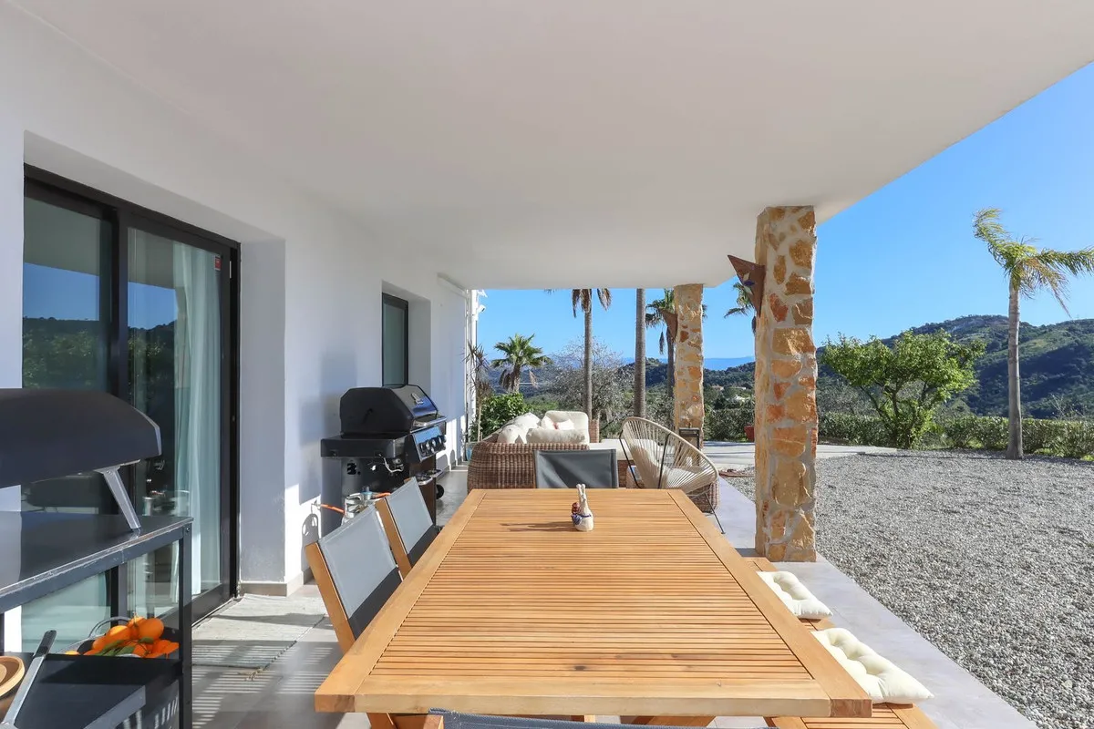 4a43a9d1-0e1d-4b17-9ca4-6943e68414c8