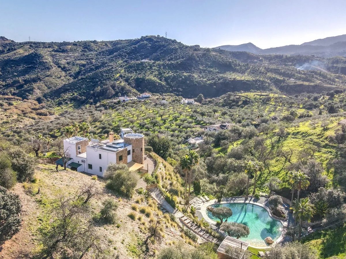 62706a2b-ce29-4810-b6fb-2af69092f378