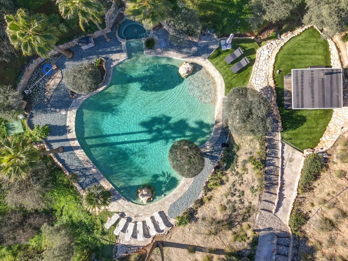 83442a9a-7175-4ffa-970d-34c698ce3a23