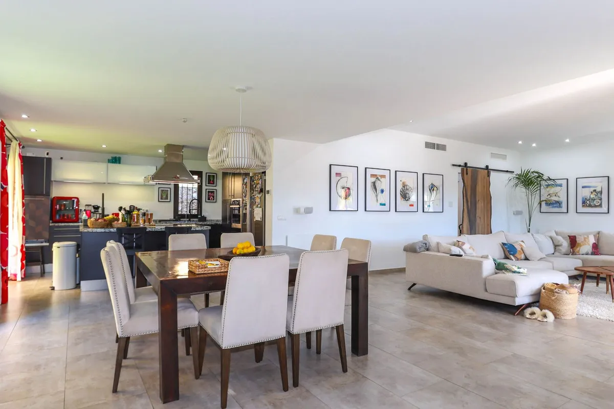 b5a6a0a3-8e47-4f71-9cd1-afb1532ac062