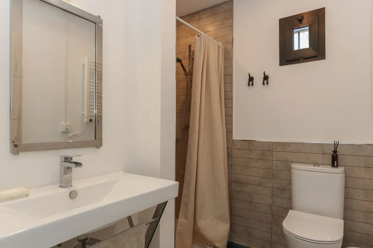 de2c1a95-ee36-44dd-a552-7dedf0d96db9