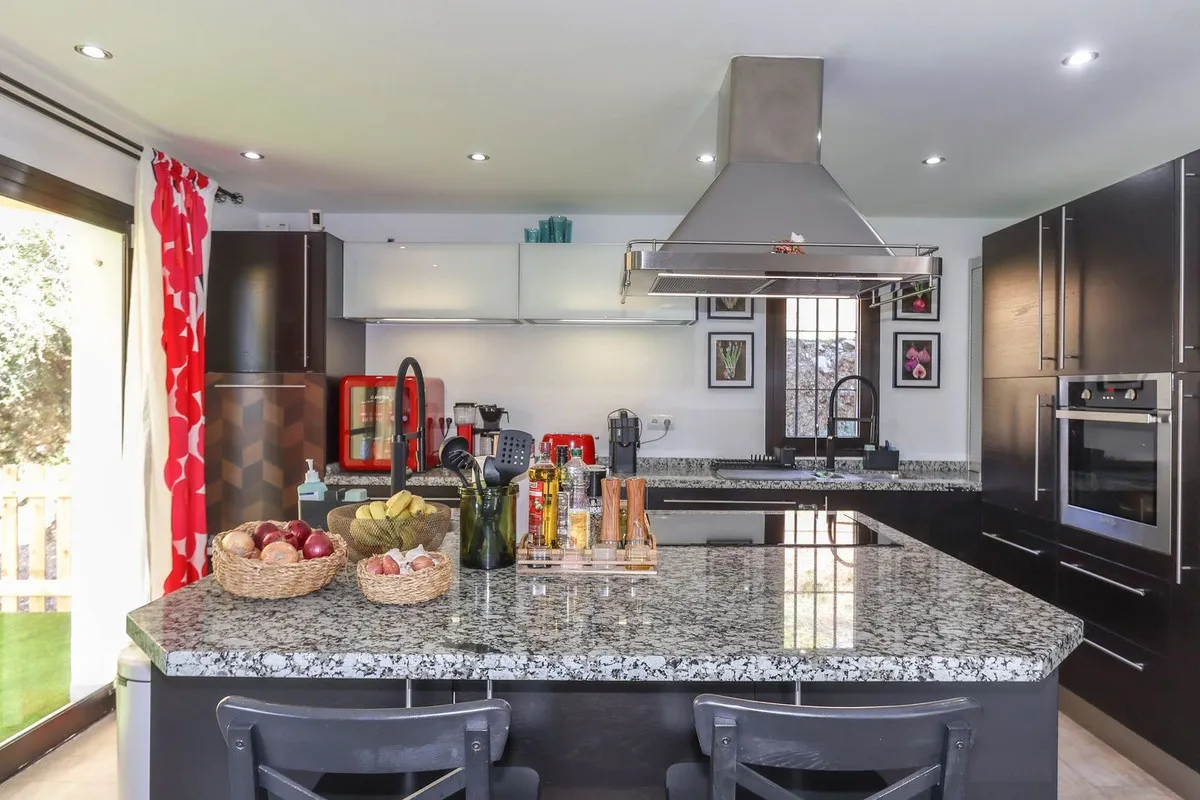 ecf5014c-6e1c-49c3-bd98-e6bbd93457fc