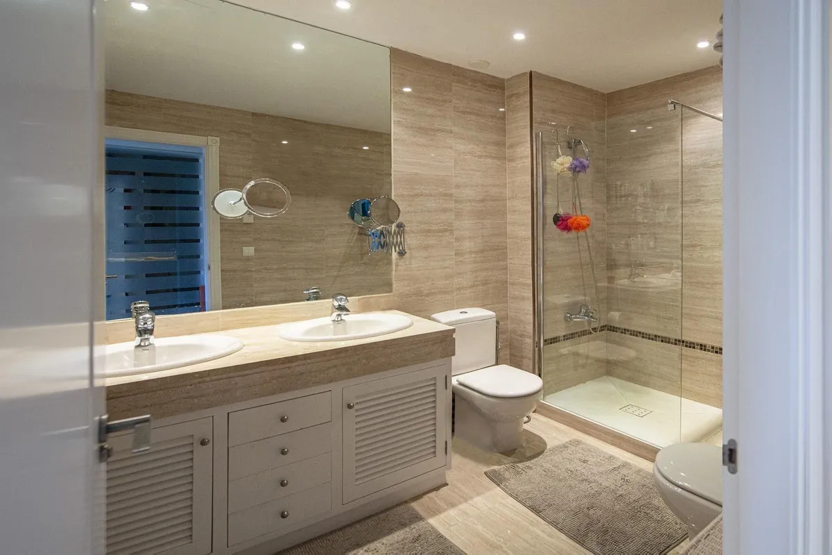 835f34a4-345a-4e0d-a503-5d935b9ca9c4