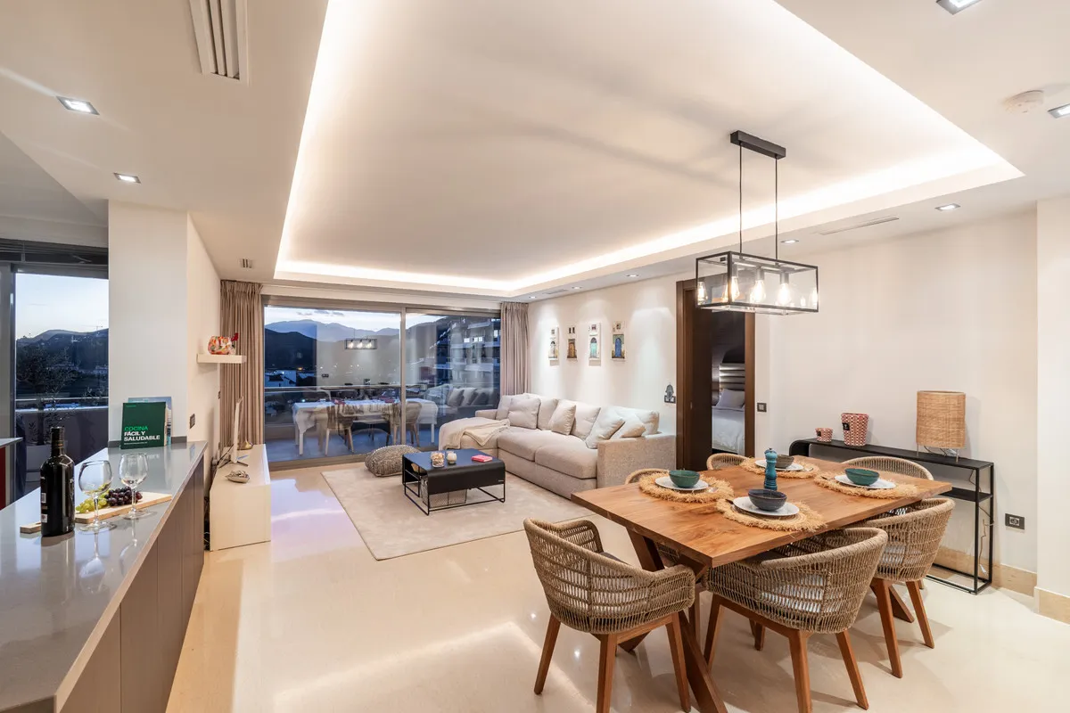 9bc7badd-fe29-483e-9076-a00b7c1206a0