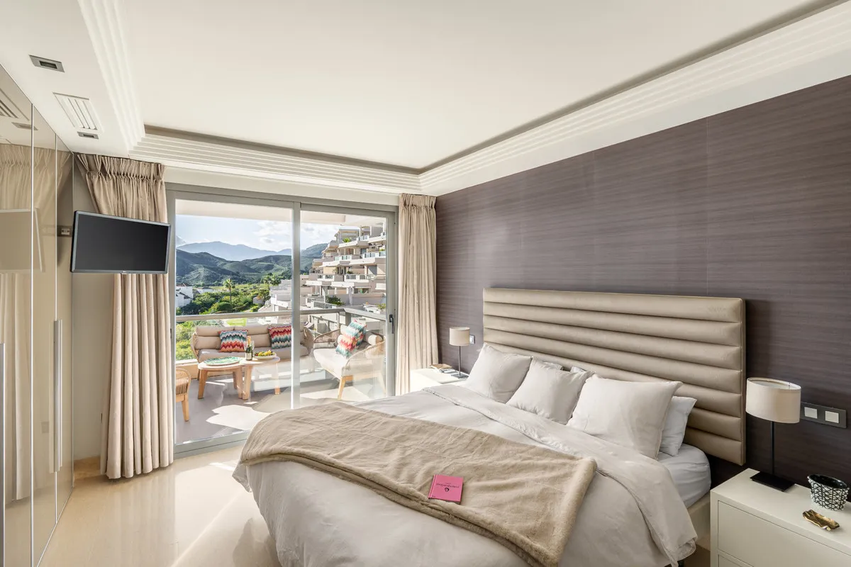 ebbd6e4c-f8fd-4415-8cac-a25622ab2b62